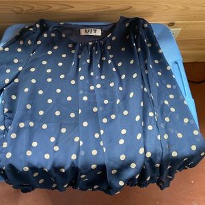 Nice navy and tan blouse